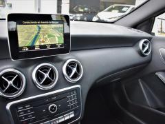 https://autoroyal.es/media/com_expautospro/images/big/turismos_todo_terrenos_y_furgonetas_mercedes_a_180_60460768cc196.JPG