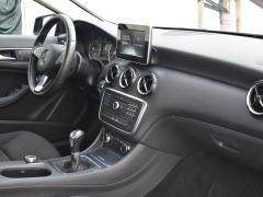 https://autoroyal.es/media/com_expautospro/images/big/turismos_todo_terrenos_y_furgonetas_mercedes_a_180_65ccdd73f10d0.JPG