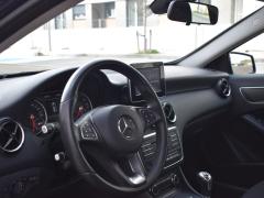 https://autoroyal.es/media/com_expautospro/images/big/turismos_todo_terrenos_y_furgonetas_mercedes_a_180_65ccdd7591d19.JPG