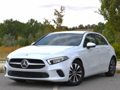 https://autoroyal.es/media/com_expautospro/images/big/turismos_todo_terrenos_y_furgonetas_mercedes_a_180_6a900c782f971.png