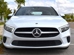 https://autoroyal.es/media/com_expautospro/images/big/turismos_todo_terrenos_y_furgonetas_mercedes_a_180_6a900c8f10e12.png