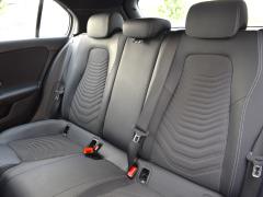 https://autoroyal.es/media/com_expautospro/images/big/turismos_todo_terrenos_y_furgonetas_mercedes_a_180_6a900c98ad192.JPG