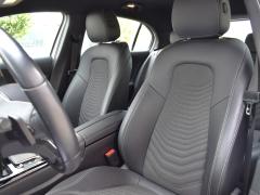 https://autoroyal.es/media/com_expautospro/images/big/turismos_todo_terrenos_y_furgonetas_mercedes_a_180_6a900ca171cf3.JPG