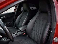 https://autoroyal.es/media/com_expautospro/images/big/turismos_todo_terrenos_y_furgonetas_mercedes_a_200_635beab12b22e.JPG