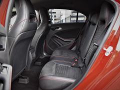https://autoroyal.es/media/com_expautospro/images/big/turismos_todo_terrenos_y_furgonetas_mercedes_a_200_635beab1edb4e.JPG