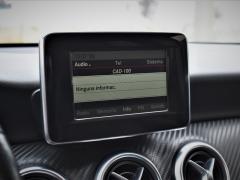 https://autoroyal.es/media/com_expautospro/images/big/turismos_todo_terrenos_y_furgonetas_mercedes_a_200_635beab5e8fa9.JPG