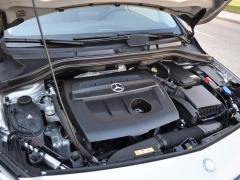 https://autoroyal.es/media/com_expautospro/images/big/turismos_todo_terrenos_y_furgonetas_mercedes_b_180_5e4fa7743348a.JPG