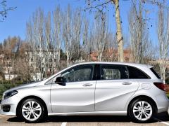 https://autoroyal.es/media/com_expautospro/images/big/turismos_todo_terrenos_y_furgonetas_mercedes_b_180_5e4fa78a761dd.JPG