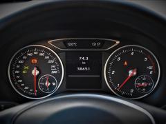https://autoroyal.es/media/com_expautospro/images/big/turismos_todo_terrenos_y_furgonetas_mercedes_b_180_5fbbe262b5c41.JPG