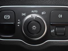 https://autoroyal.es/media/com_expautospro/images/big/turismos_todo_terrenos_y_furgonetas_mercedes_b_200_69a96f0e2c83f.JPG