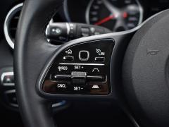https://autoroyal.es/media/com_expautospro/images/big/turismos_todo_terrenos_y_furgonetas_mercedes_c_200_64a9500c6a46a.JPG