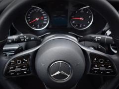 https://autoroyal.es/media/com_expautospro/images/big/turismos_todo_terrenos_y_furgonetas_mercedes_c_200_64a9500de85ac.JPG