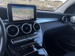 https://autoroyal.es/media/com_expautospro/images/big/turismos_todo_terrenos_y_furgonetas_mercedes_c_200_65b9324792261.JPG