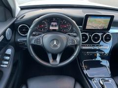 https://autoroyal.es/media/com_expautospro/images/big/turismos_todo_terrenos_y_furgonetas_mercedes_c_200_65b9324a82db2.JPG