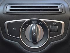 https://autoroyal.es/media/com_expautospro/images/big/turismos_todo_terrenos_y_furgonetas_mercedes_c_200_6831aeaa7d8d5.JPG
