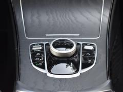 https://autoroyal.es/media/com_expautospro/images/big/turismos_todo_terrenos_y_furgonetas_mercedes_c_220d_68470963029d1.JPG