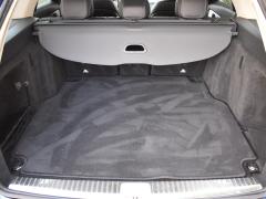 https://autoroyal.es/media/com_expautospro/images/big/turismos_todo_terrenos_y_furgonetas_mercedes_c_220d_6847096302bed.JPG