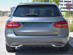 https://autoroyal.es/media/com_expautospro/images/big/turismos_todo_terrenos_y_furgonetas_mercedes_c_6a2ad652b2908.png