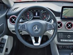 https://autoroyal.es/media/com_expautospro/images/big/turismos_todo_terrenos_y_furgonetas_mercedes_cla_623b46201fd32.JPG