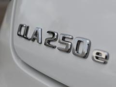 https://autoroyal.es/media/com_expautospro/images/big/turismos_todo_terrenos_y_furgonetas_mercedes_cla_6a3c19ae6b5a3.JPG