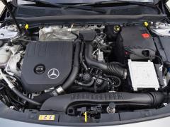 https://autoroyal.es/media/com_expautospro/images/big/turismos_todo_terrenos_y_furgonetas_mercedes_cla_6a9afb7110504.JPG