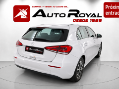 https://autoroyal.es/media/com_expautospro/images/big/turismos_todo_terrenos_y_furgonetas_mercedes_clase_a_180_6a5f31506923b.png