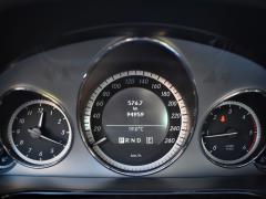https://autoroyal.es/media/com_expautospro/images/big/turismos_todo_terrenos_y_furgonetas_mercedes_e_220_616f08022e0ad.JPG