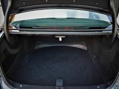 https://autoroyal.es/media/com_expautospro/images/big/turismos_todo_terrenos_y_furgonetas_mercedes_e_220_616f08b5eb816.JPG