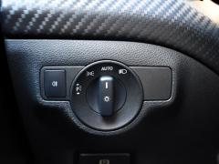 https://autoroyal.es/media/com_expautospro/images/big/turismos_todo_terrenos_y_furgonetas_mercedes_gla_200_650ec69eb4aa0.JPG
