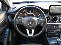 https://autoroyal.es/media/com_expautospro/images/big/turismos_todo_terrenos_y_furgonetas_mercedes_gla_200_650ec6a0cb5ac.JPG