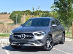 https://autoroyal.es/media/com_expautospro/images/big/turismos_todo_terrenos_y_furgonetas_mercedes_gla_66ae095a07229.JPG