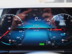 https://autoroyal.es/media/com_expautospro/images/big/turismos_todo_terrenos_y_furgonetas_mercedes_gla_6758676f16a28.JPG