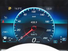https://autoroyal.es/media/com_expautospro/images/big/turismos_todo_terrenos_y_furgonetas_mercedes_gla_69dfca9e7e01c.JPG