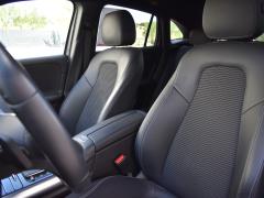 https://autoroyal.es/media/com_expautospro/images/big/turismos_todo_terrenos_y_furgonetas_mercedes_gla_69dfca9e9bacf.JPG