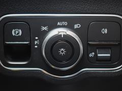 https://autoroyal.es/media/com_expautospro/images/big/turismos_todo_terrenos_y_furgonetas_mercedes_gla_69dfcaa393cb4.JPG