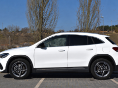 https://autoroyal.es/media/com_expautospro/images/big/turismos_todo_terrenos_y_furgonetas_mercedes_gla_6a145f4b65876.png