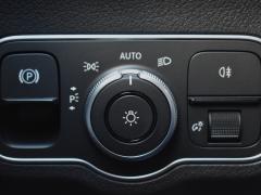 https://autoroyal.es/media/com_expautospro/images/big/turismos_todo_terrenos_y_furgonetas_mercedes_gla_6a1ef7698c9f1.JPG