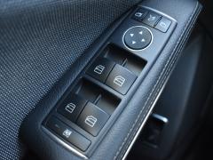 https://autoroyal.es/media/com_expautospro/images/big/turismos_todo_terrenos_y_furgonetas_mercedes_gla_6a4d220285cde.JPG