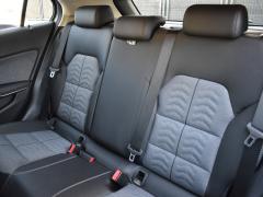 https://autoroyal.es/media/com_expautospro/images/big/turismos_todo_terrenos_y_furgonetas_mercedes_gla_6a4d22057f0b4.JPG