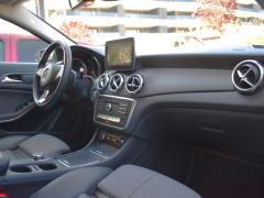 https://autoroyal.es/media/com_expautospro/images/big/turismos_todo_terrenos_y_furgonetas_mercedes_gla_6a4d220bcac65.JPG