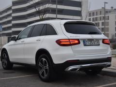 https://autoroyal.es/media/com_expautospro/images/big/turismos_todo_terrenos_y_furgonetas_mercedes_glc_675d5552ac4e7.JPG