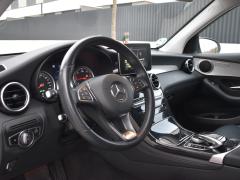 https://autoroyal.es/media/com_expautospro/images/big/turismos_todo_terrenos_y_furgonetas_mercedes_glc_675d555878c0f.JPG
