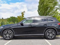 https://autoroyal.es/media/com_expautospro/images/big/turismos_todo_terrenos_y_furgonetas_mercedes_glc_6a01bb826b6f4.JPG