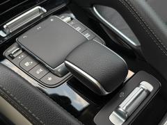 https://autoroyal.es/media/com_expautospro/images/big/turismos_todo_terrenos_y_furgonetas_mercedes_gle_6a7f489f4144c.jpeg
