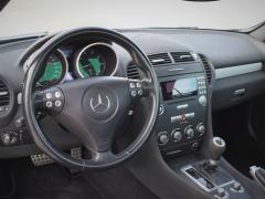 https://autoroyal.es/media/com_expautospro/images/big/turismos_todo_terrenos_y_furgonetas_mercedes_slk_200_622f90f9246d2.JPG