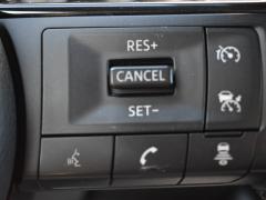 https://autoroyal.es/media/com_expautospro/images/big/turismos_todo_terrenos_y_furgonetas_nissan_qashqai_69dd0b489021a.JPG