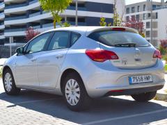 https://autoroyal.es/media/com_expautospro/images/big/turismos_todo_terrenos_y_furgonetas_opel_astra_688a508b683af.JPG
