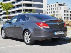 https://autoroyal.es/media/com_expautospro/images/big/turismos_todo_terrenos_y_furgonetas_opel_insignia_6a677a41aac96.JPG