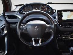 https://autoroyal.es/media/com_expautospro/images/big/turismos_todo_terrenos_y_furgonetas_peugeot_62fe5b57a6c75.JPG