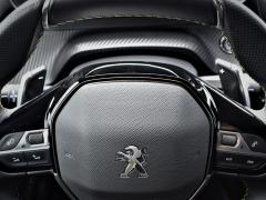https://autoroyal.es/media/com_expautospro/images/big/turismos_todo_terrenos_y_furgonetas_peugeot_6415b4929922f.JPG